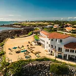 La Saint Jean Otel