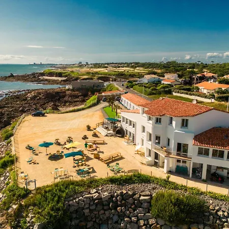 La Saint Jean Hotel